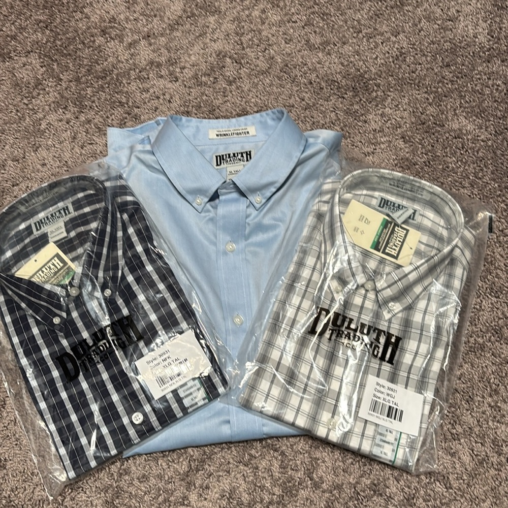3 Duluth Trading Co Wrinklefighter Longsleeve button collar dress shirts